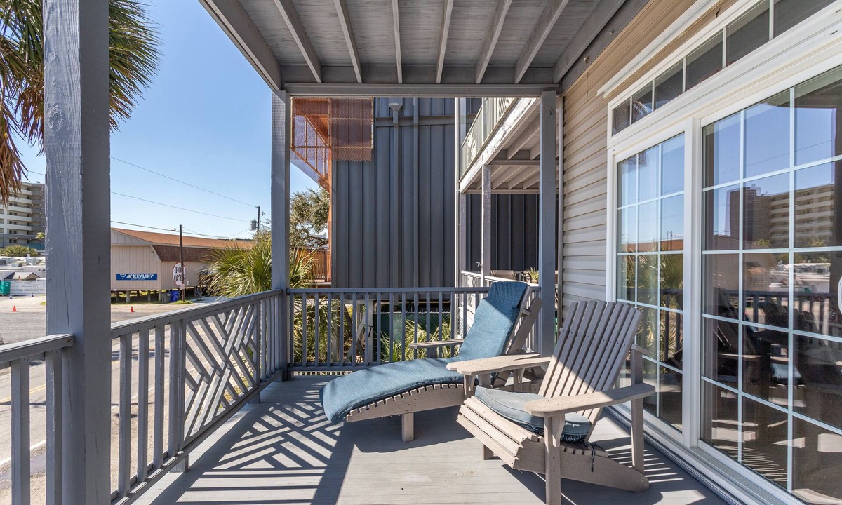 Folly Beach Condo | nOcean View Beachwalk Villa-Center of Everything CLOSE TO BEACH , PIER, DINING