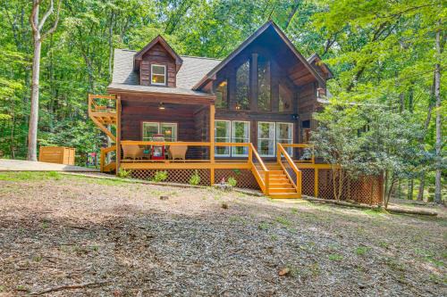 Jasper House | North Georgia Cabin w/Hot Tub & Community Perks!