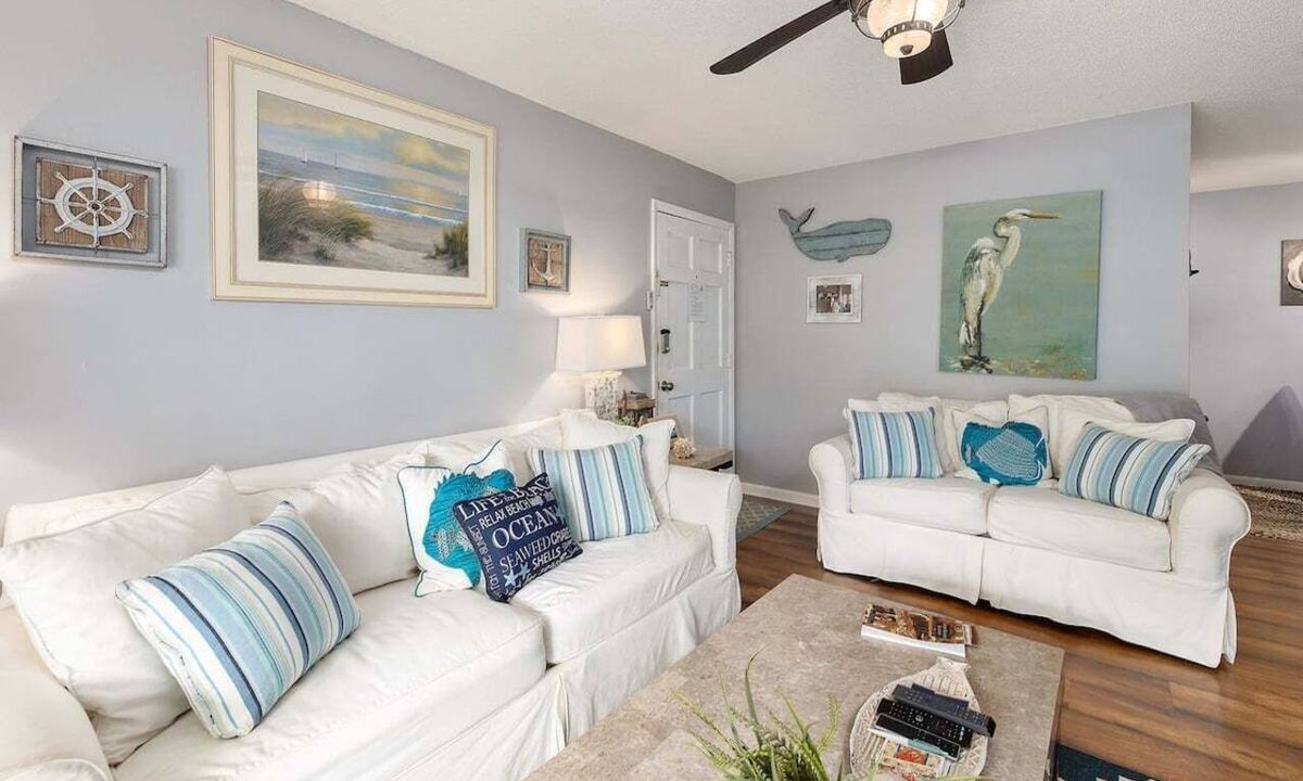 Demere Park Condo | Ocean Walk Condo D4!