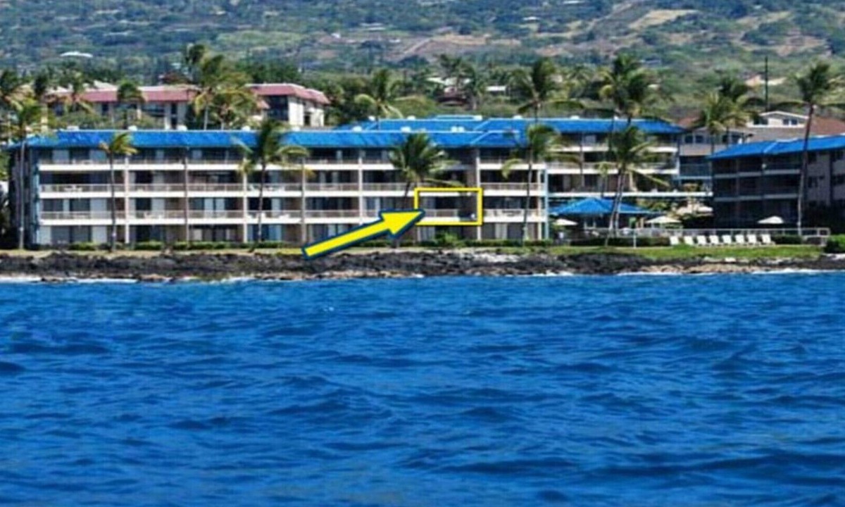 Kailua-Kona Condo | Oceanfront Condo, 5G Wi-Fi, King Bed, Hot Tub/Pool, Free Parking