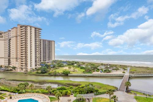Myrtle Beach House | Oceanfront Condo Huge Pools Top Rated Ocean Creek Resort