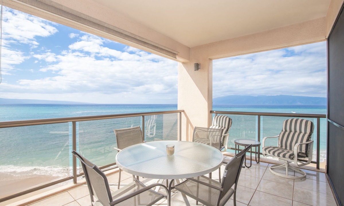 Kahana Condo | Oceanfront, Corner unit! - SK334 - Sullivan