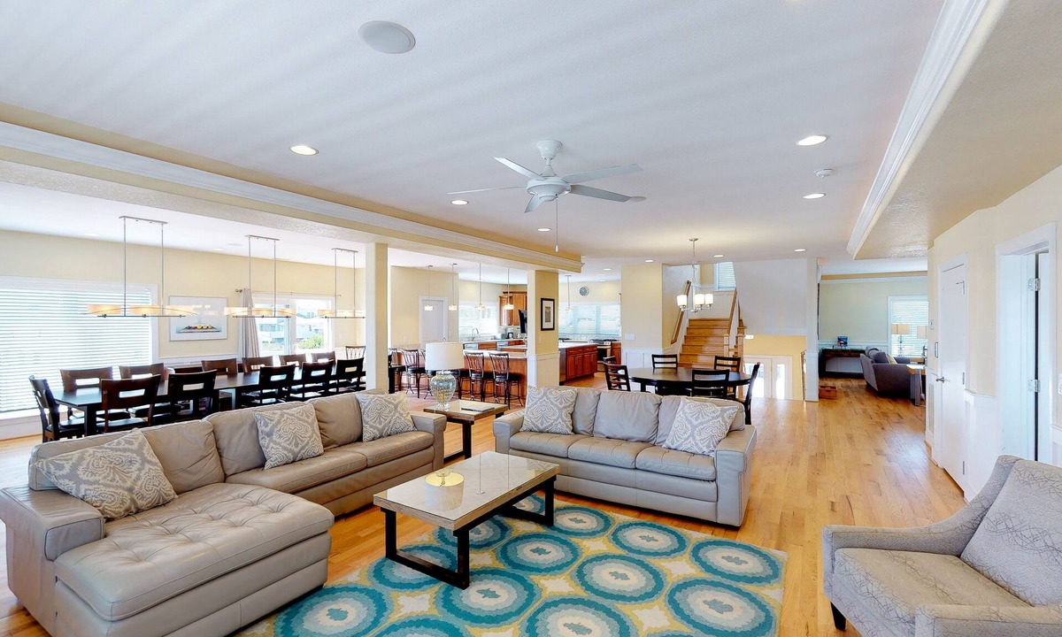 Sandbridge House | Oceanfront home w/elevator, private outdoor pool & hot tub - wedding-friendly