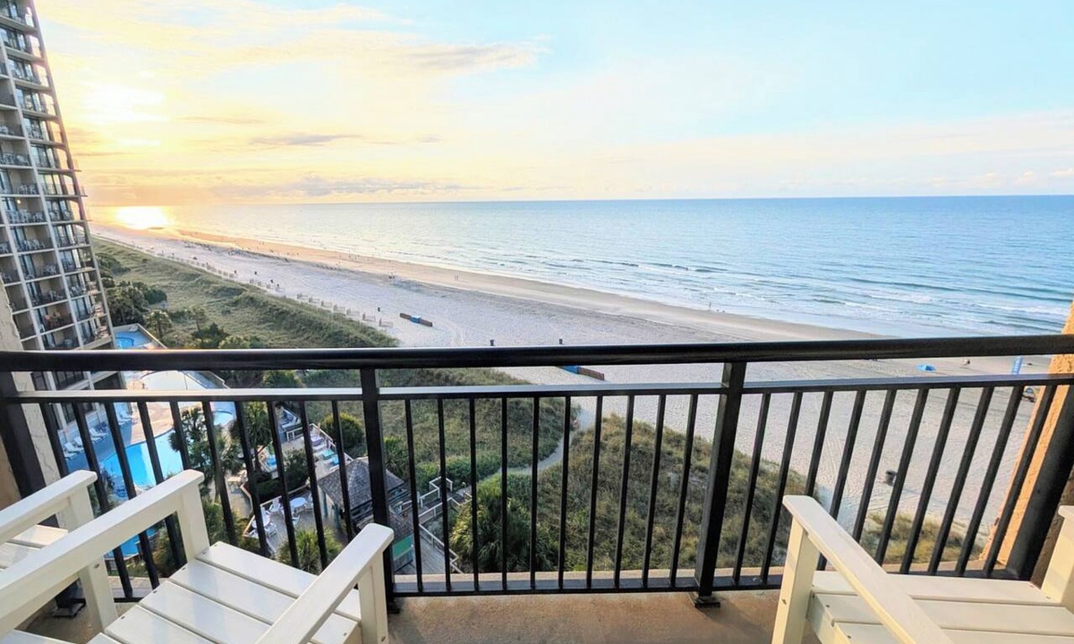 Windy Hill Apartment | Oceanfront, Pools, Lazy River @ Beach Cove Resort