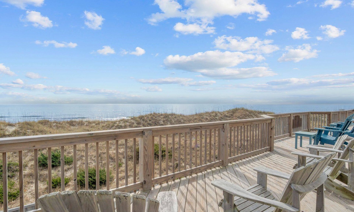 Frisco House | Oceanfront w/Pool, Hot Tub, Elevator, Game Room. Feel like an Island Princess!