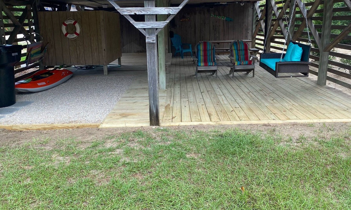 Avon Cottage | Oceanside - steps to beach