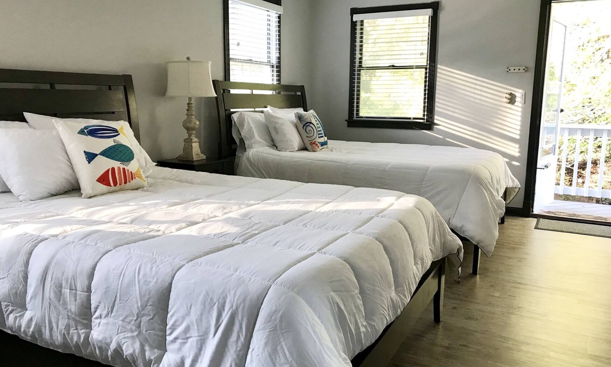 Nags Head Apartment | On Jockey Ridge State Park + Hot Tub & Center of OBX