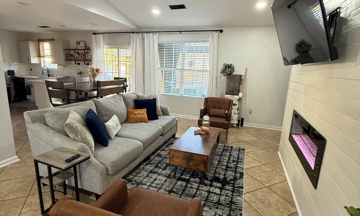 Simpsonville House | One story 4 bedroom updated ranch in the middle of it all.