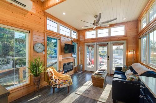 Whitney House | Outdoor Pool & Patio: Quiet Whitney Retreat!