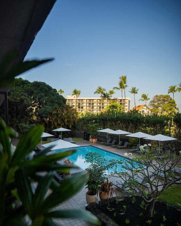 Historic Kailua Village Hotel | PACIFIC 19 Kona