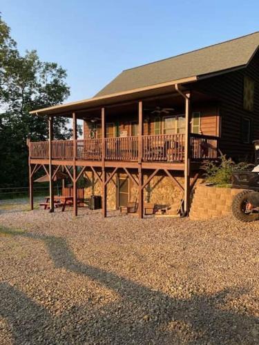 Purlear House | Panoramic views Endless relaxation! Blue Ridge Pky