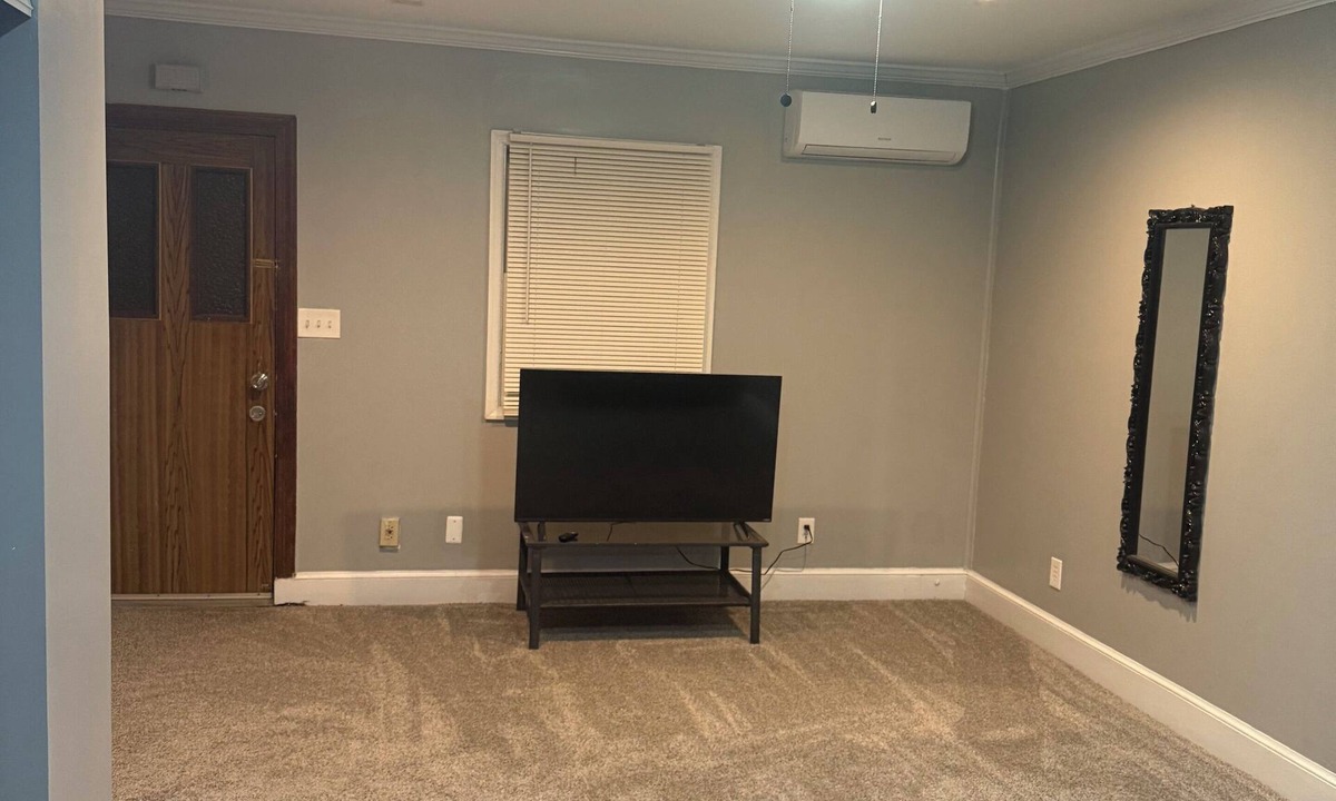 Fort Washington Apartment | Peaceful 1-bedroom studio with AC in charming Fort Washington