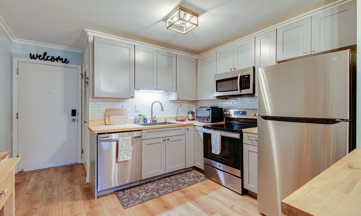 Palmetto Dunes Condo | Peaceful 2BR Beach Condo with Pools, Tennis, Sauna, Gym & More!