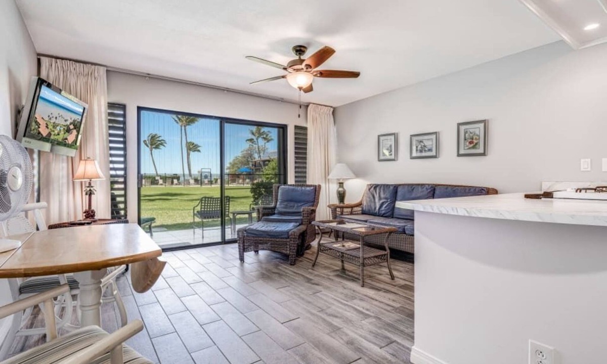 Kaunakakai Condo | Peaceful Retreat W/Lanai and Kitchen-Molokai Shores