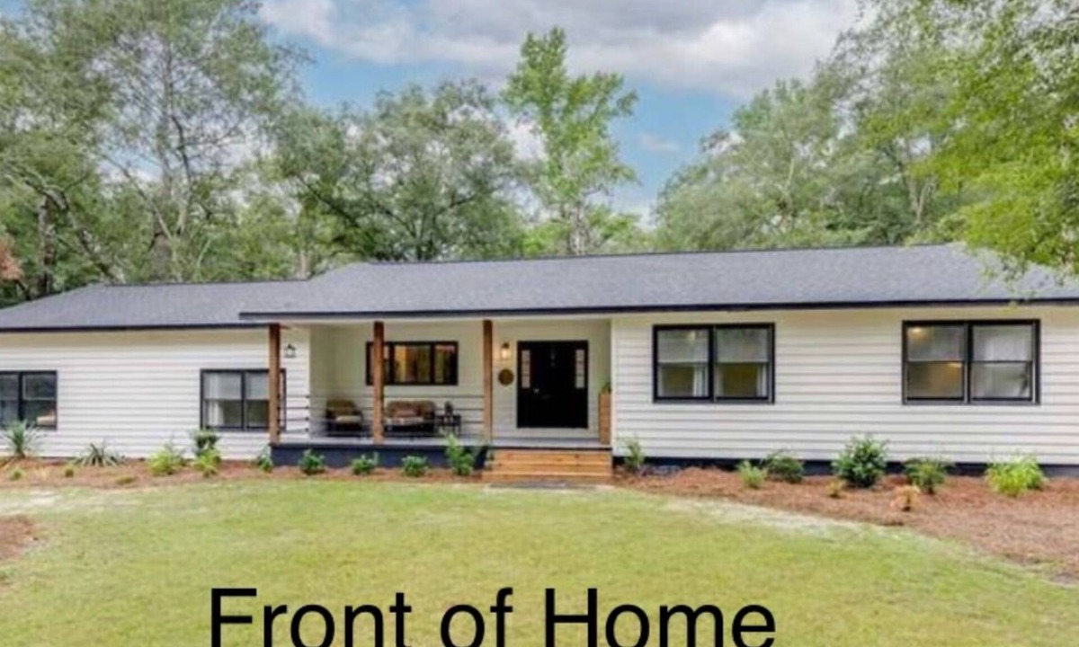 Rincon House | Peaceful, Southern Getaway with Spa on 2 acres near Savannah