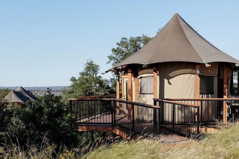 Johnson City RV Rental | Pedernales River Retreat in this Lovely Tent Rental in Texas