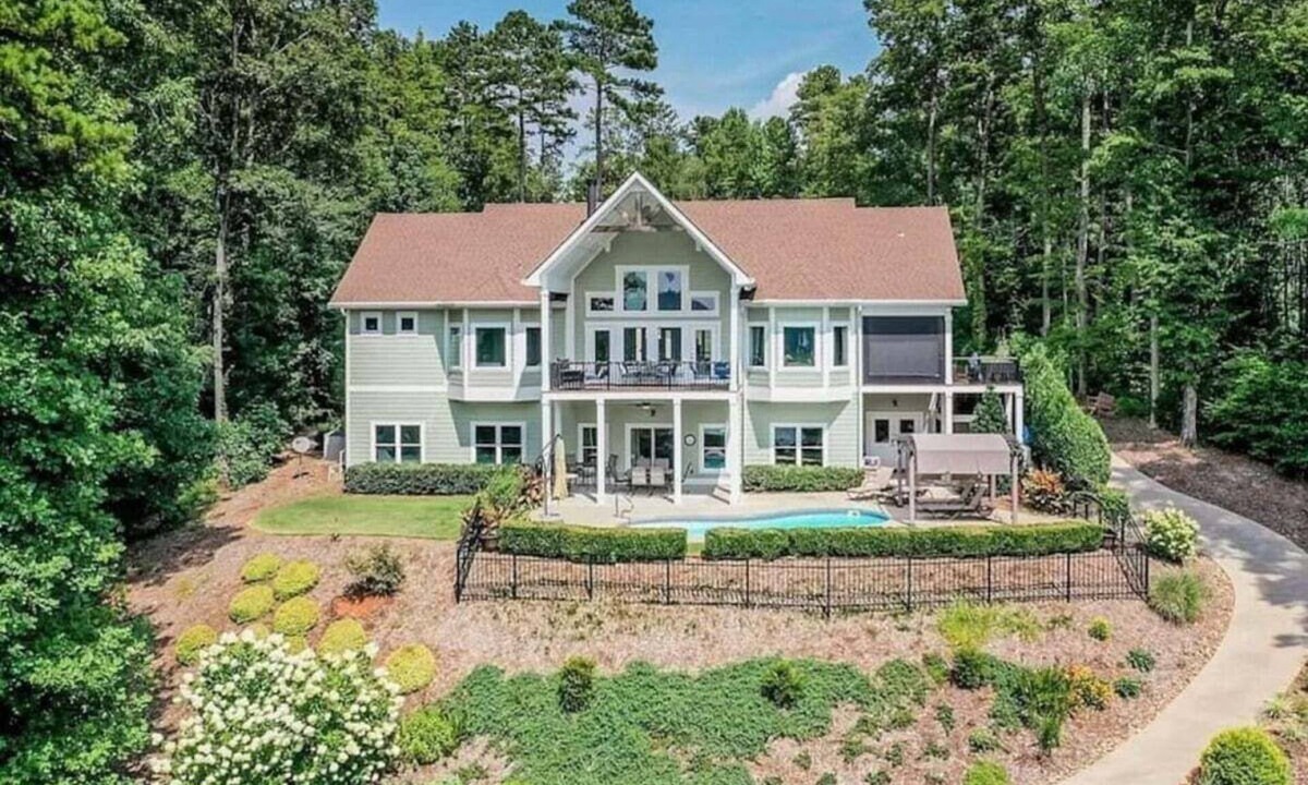 West Union House | Peninsula Sunset View of Keowee