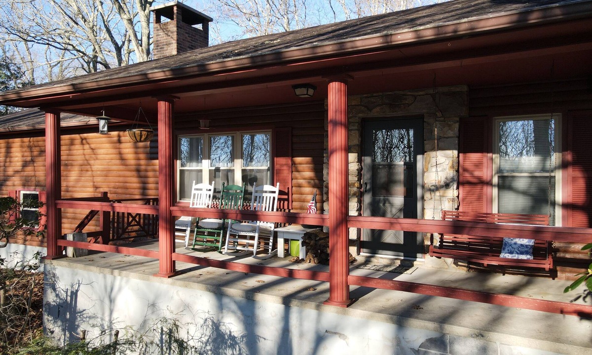 Banner Elk House | Pet-Friendly 3 Bedroom Home with Fireplace
