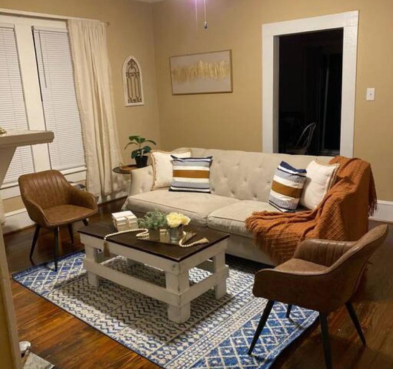 Concord House | Pet-Friendly 3BR Near Downtown - Deck - Backyard