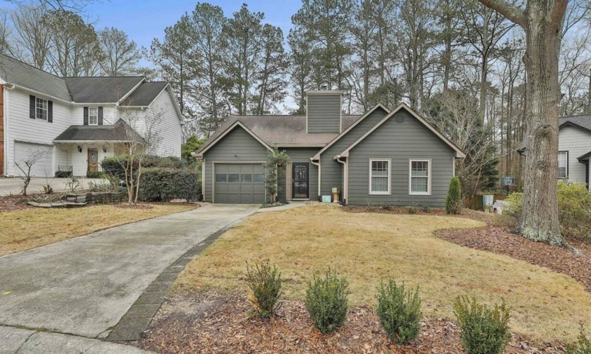 Peachtree City House | Pet Friendly Getaway in PTC