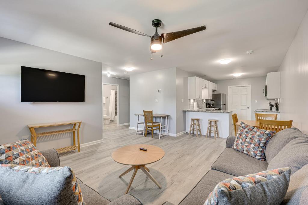 Bolivia Apartment | Pet-Friendly Retreat w/Patio in Bolivia!