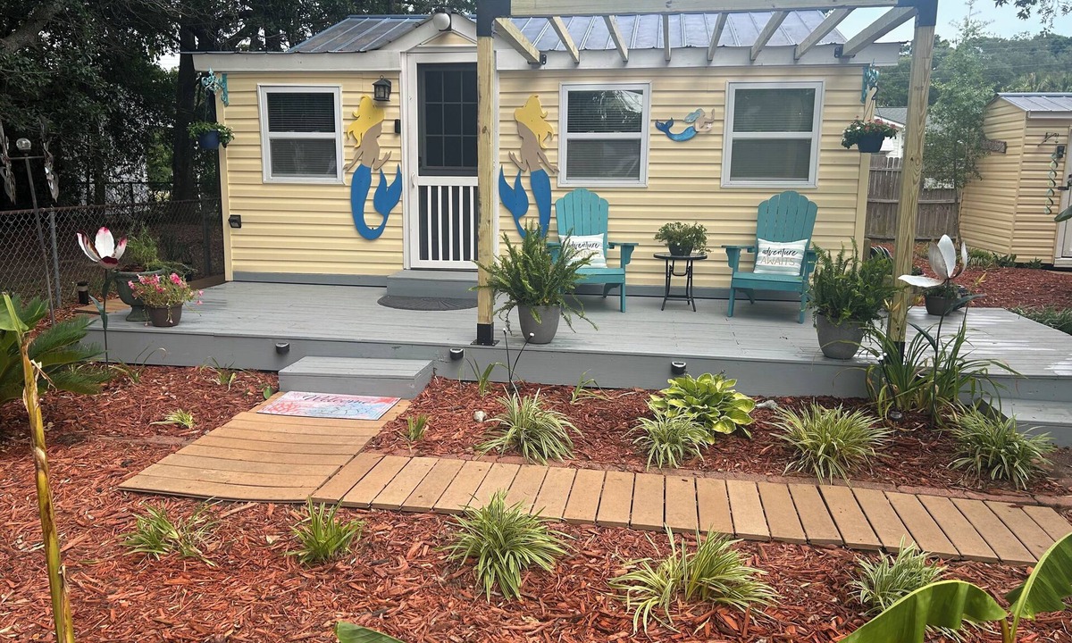 Supply House | Pet Friendly Separate Fee, enjoy fenced in yard, outdoor shower, fire pit
