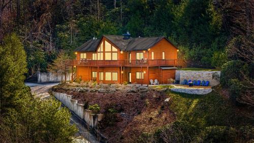 Hendersonville House | Pisgah View by Carolina Mornings