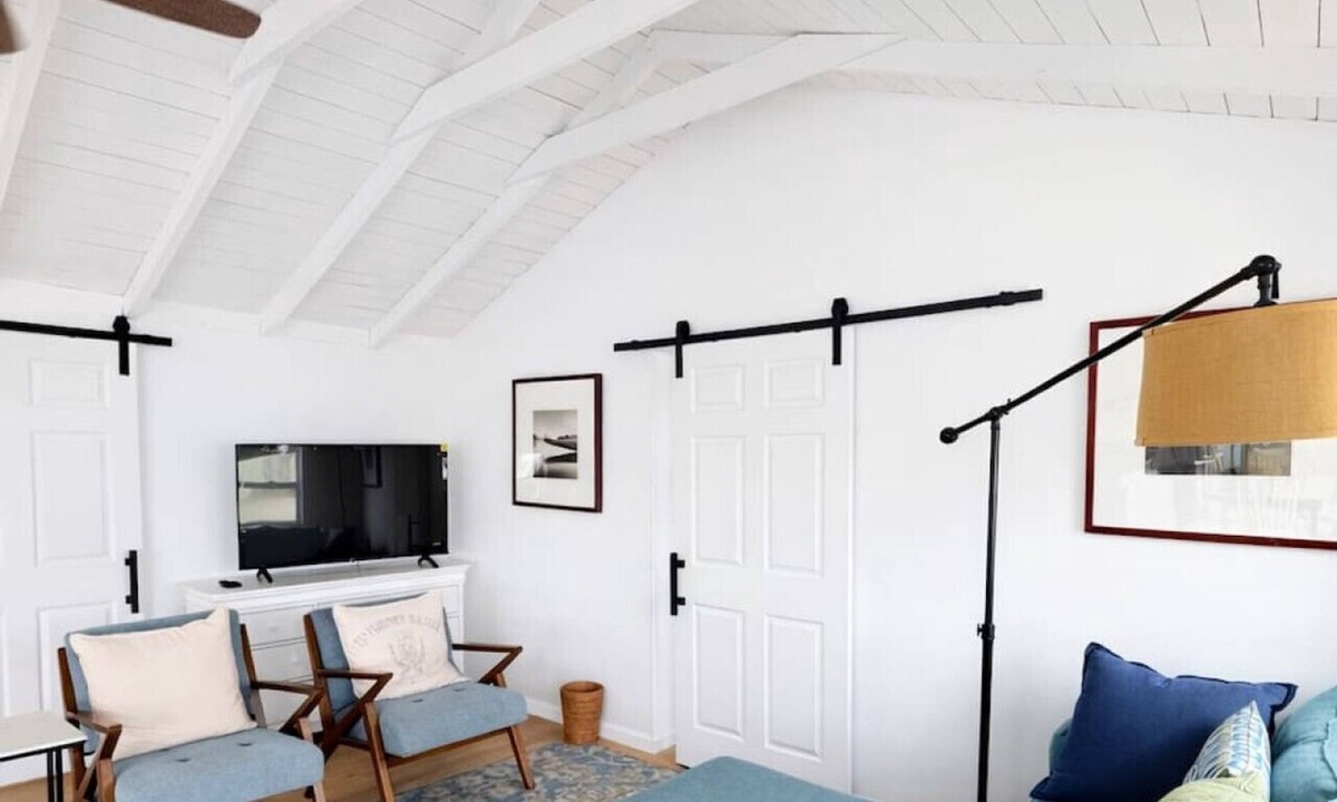 Barstow House | Plum Point Cottage #3
