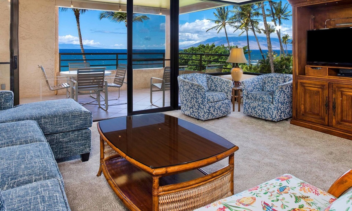Polo Beach Club | Wailea