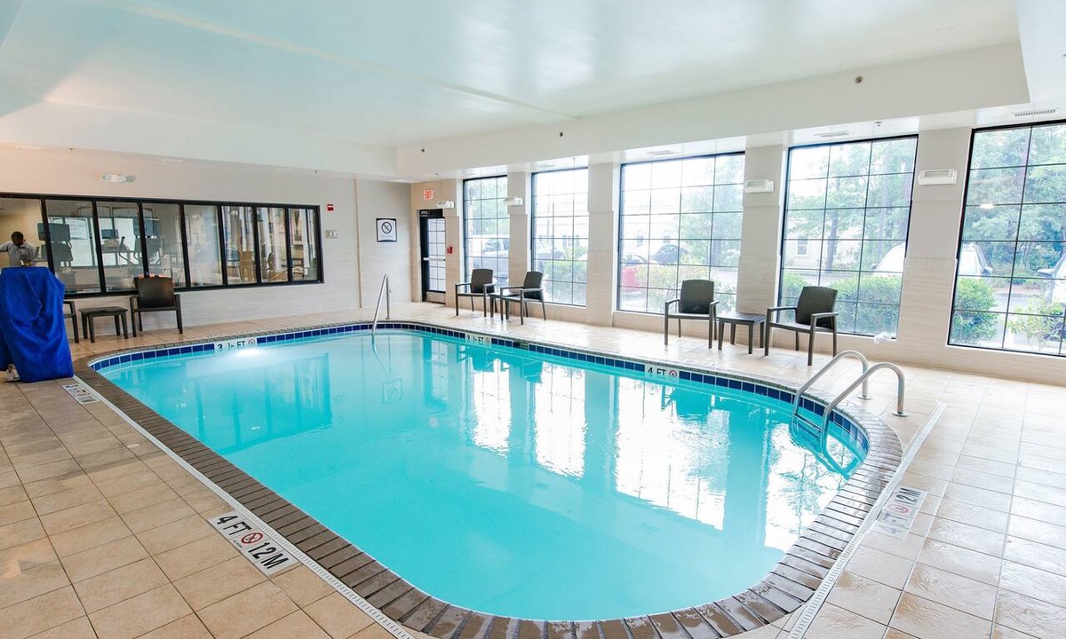 Wilmington Apartment | Pool. Free Breakfast. Gym. Near Wrightsville Beach + Perfect for Groups!