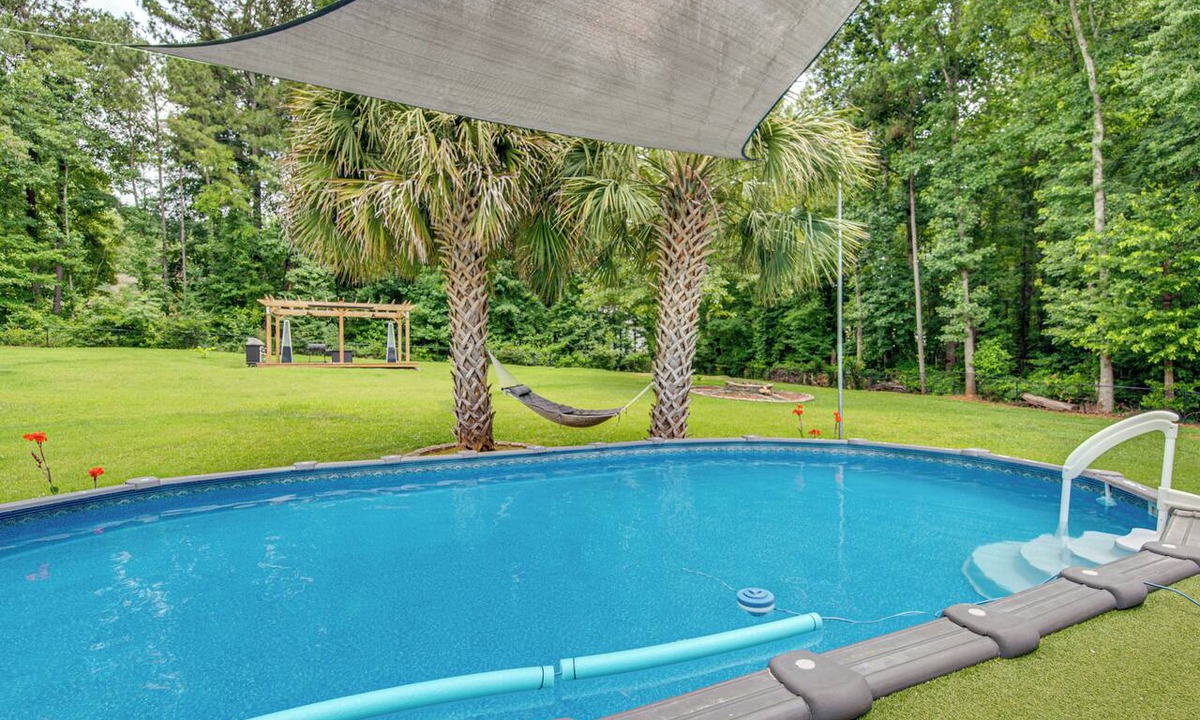 Stockbridge House | Pool, Hot Tub & Game Room! Stockbridge Oasis