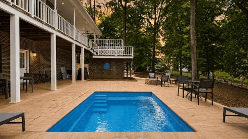 Mount Mourne House | Porch Paradise by AvantStay