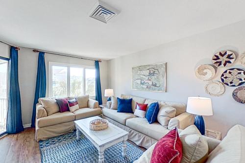 Isle of Palms House | Port O'Call C-303