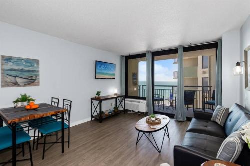 Myrtle Beach Apartment | Prime 1Br Oceanview Suite with 2 Balconies! PG 1138