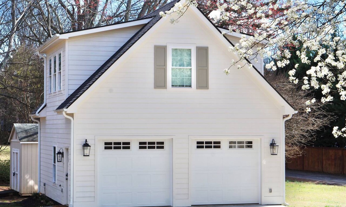 Greer House | Prime Location Detached Garage Apartment