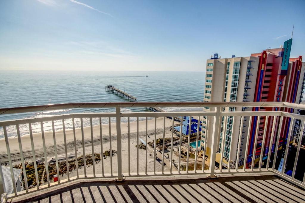 Cherry Grove Beach Apartment | Prince Resort Oceanfront 1834 at Cherry Grove Pier