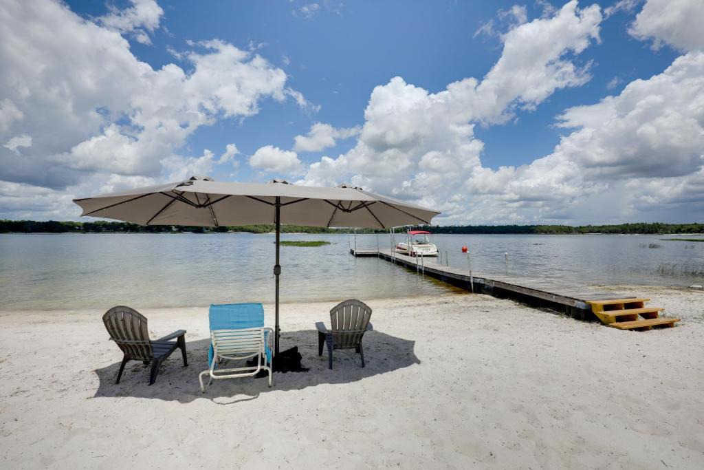 Keystone Heights House | Private Beach & Dock! North Florida Lake House