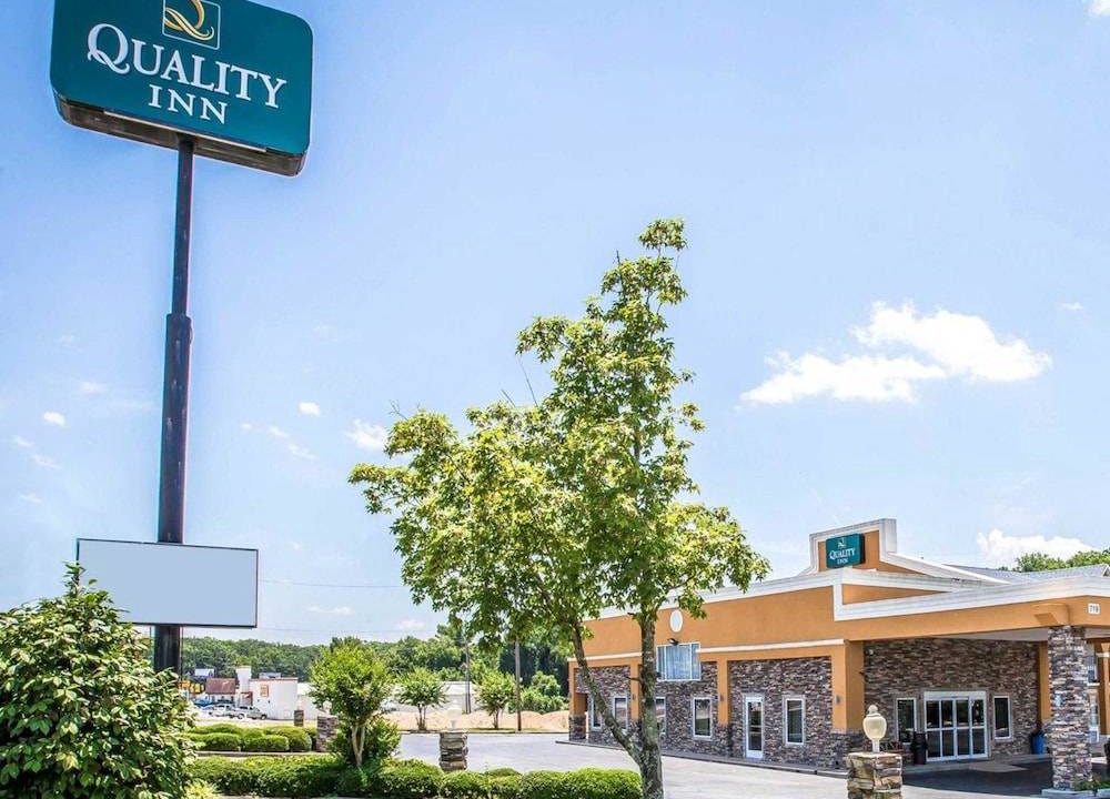 Greenwood Hotel | Quality Inn Greenwood Hwy 25