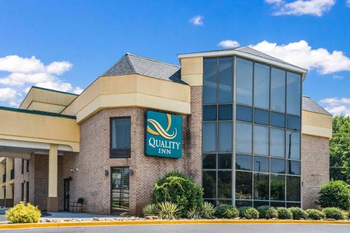 Greer Hotel | Quality Inn Greer - Greenville