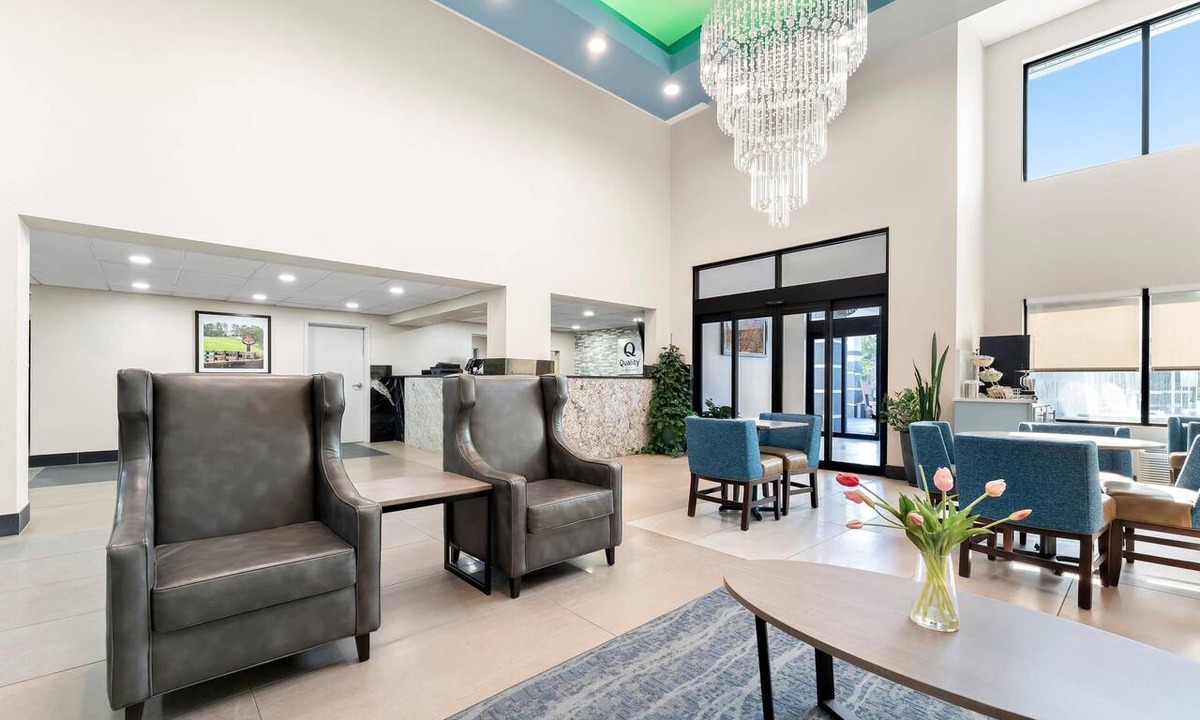 Sandersville Hotel | Quality Inn Sandersville
