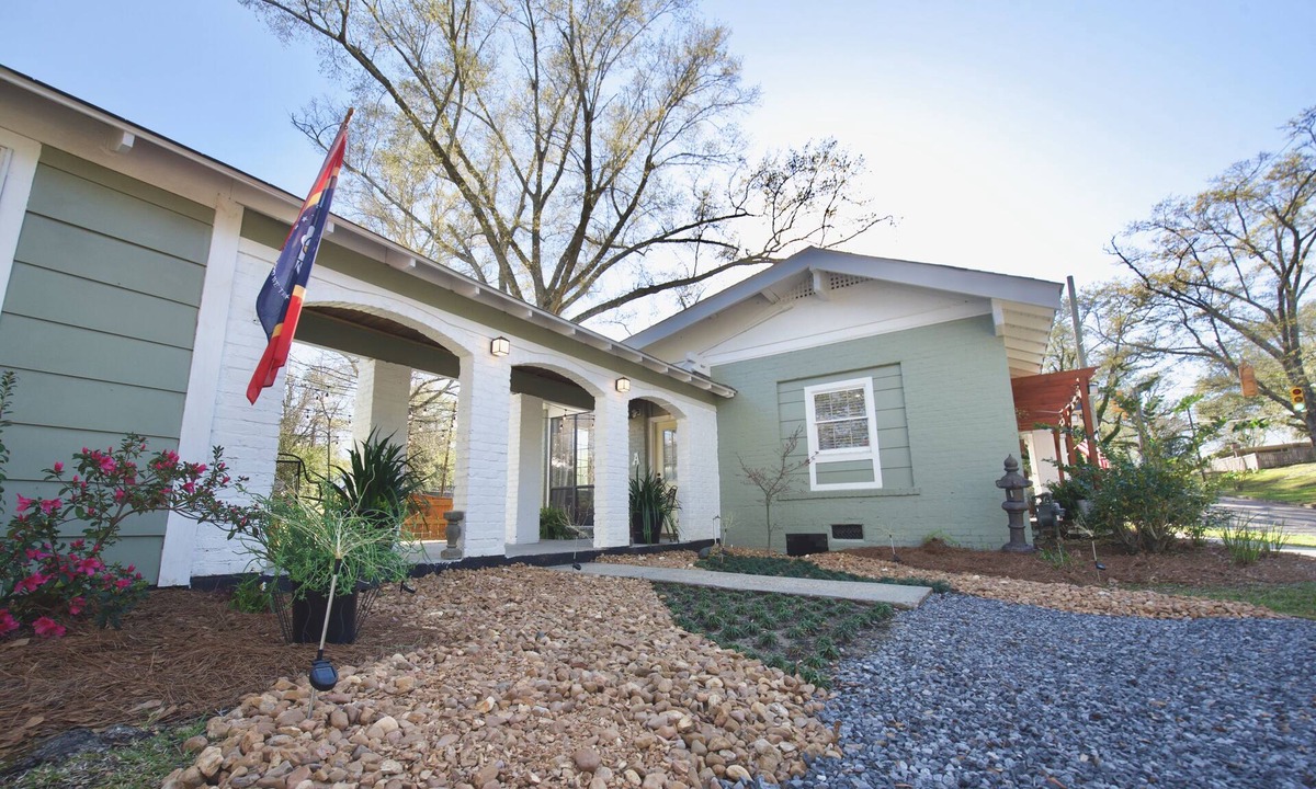 Laurel Cottage | Quant Cottage
