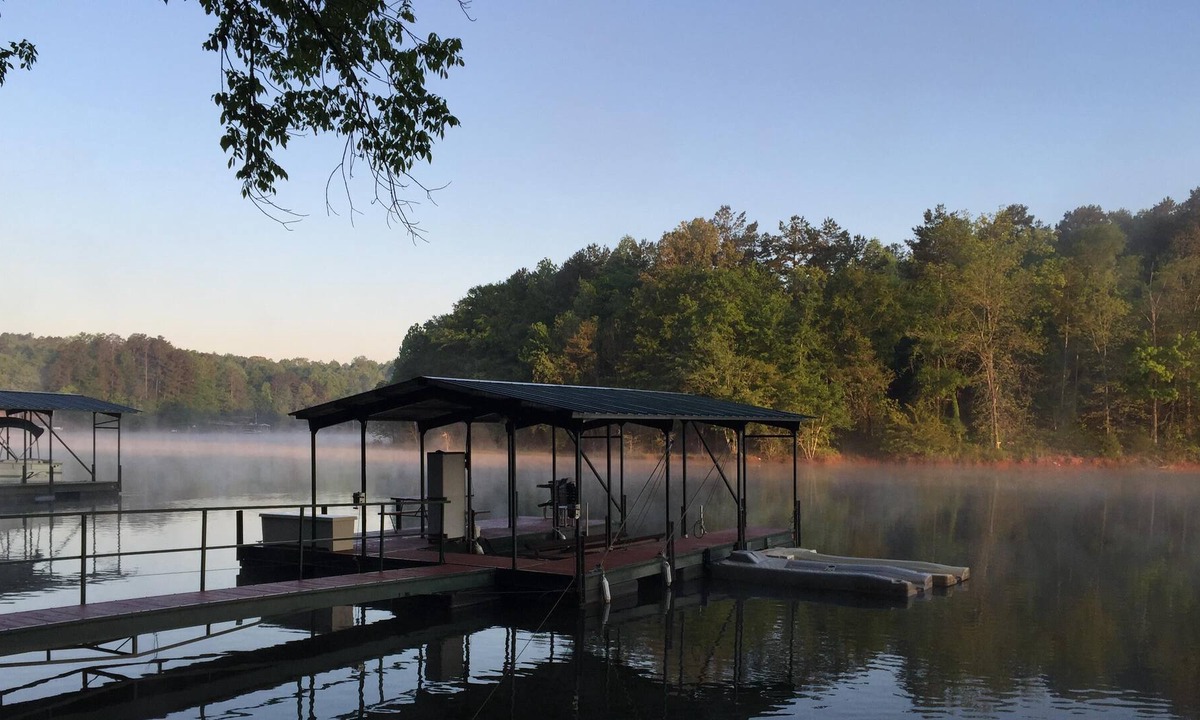 Fair Play House | Quiet House on Lake Hartwell Near Clemson