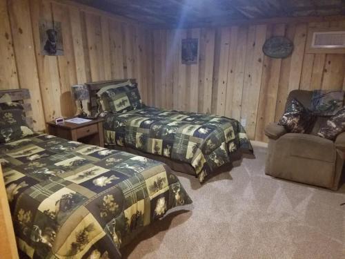 Statesboro House | Red Fern Plantation Lodge Room 4