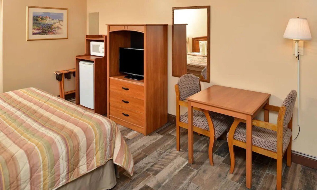 St. Augustine Beach Hotel | Relax & Explore From This Ideal Room Near Dinings | Fiesta Falls Mini-Golf-1.4mi