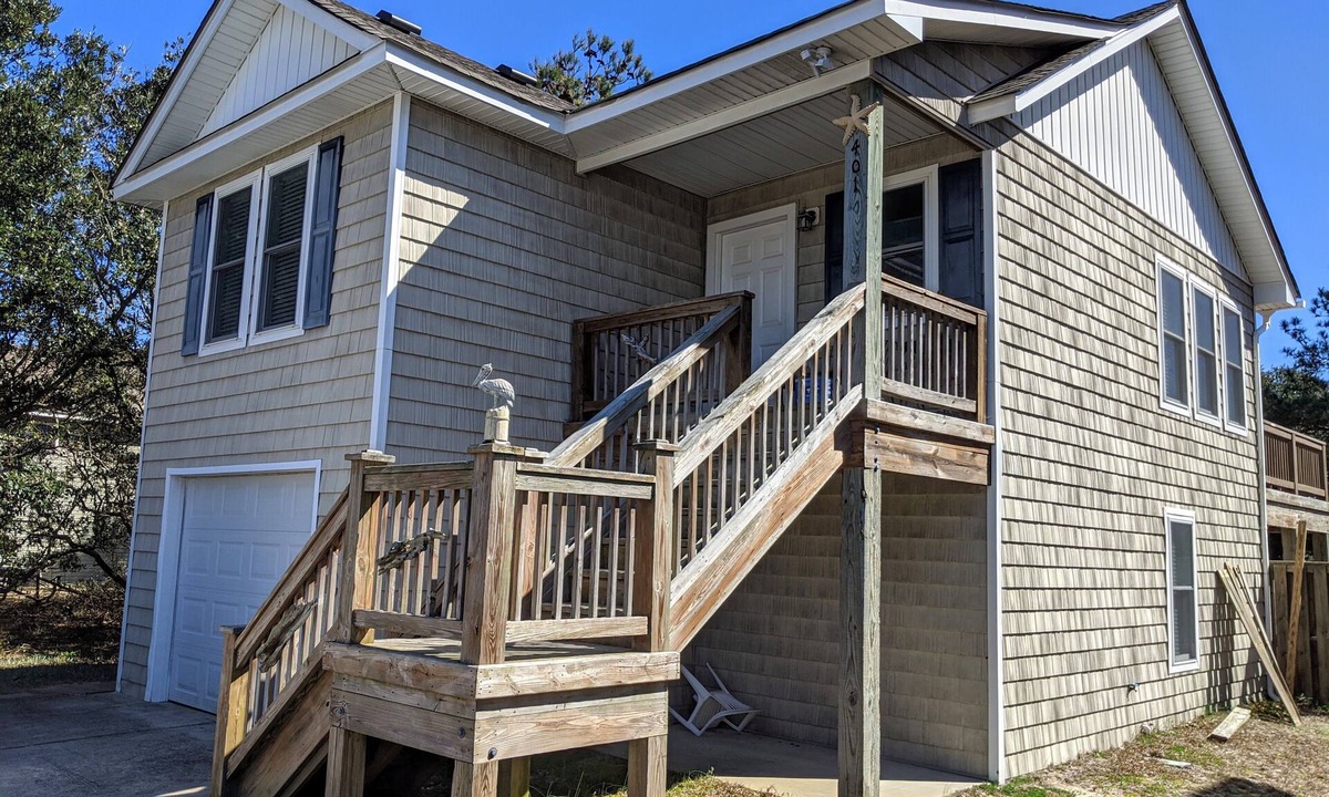 Kill Devil Hills House | Relax in Privacy - Centrally Located Home