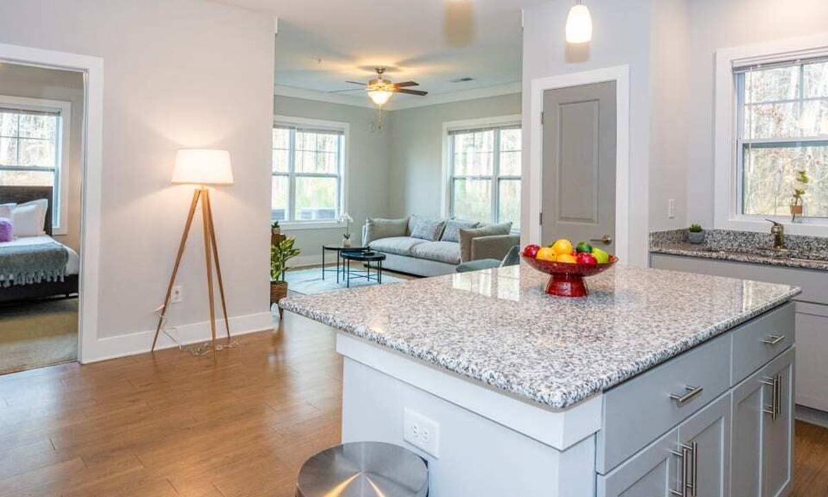 Morrisville Apartment | Relaxing 1BR with Gym and Balcony