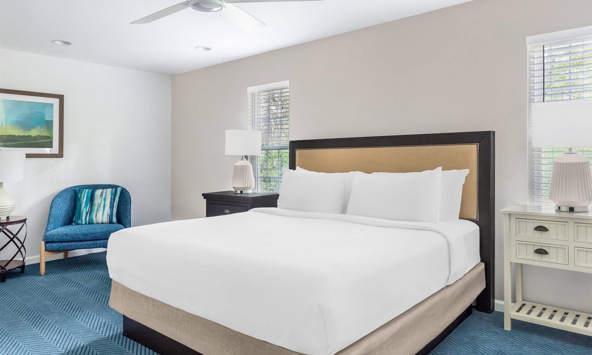 Sea Scape Hotel | Relaxing 3BR Suite w/Full Kitchen with Indoor Water Park Near Coastal Forest
