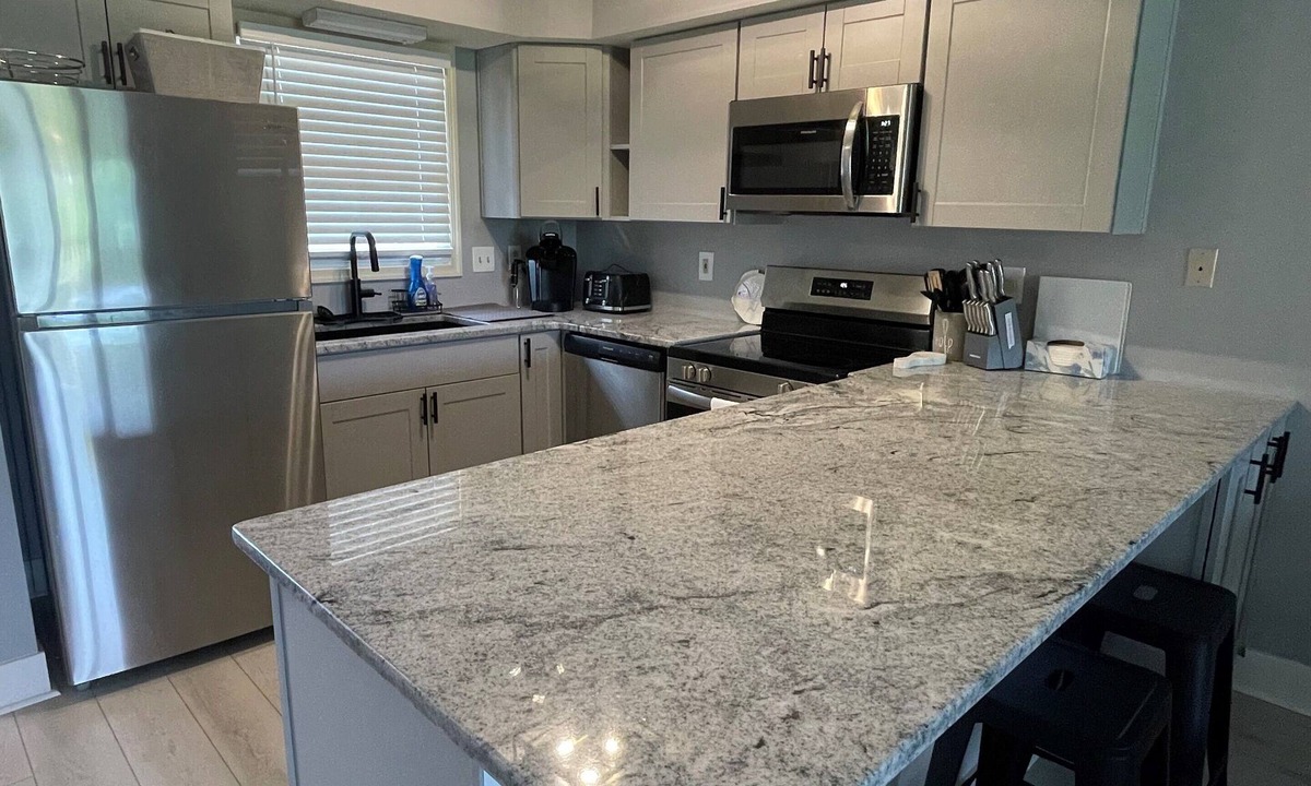 Ocean City House | Renovated 2 bed 1.5 bath 2 story Condo in Quiet Yet Convenient West OC