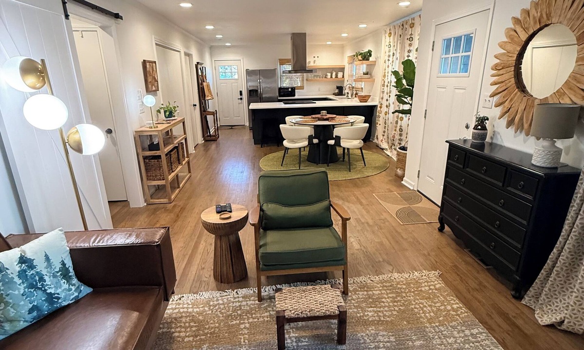 Inman House | Rest & Rise Retreat