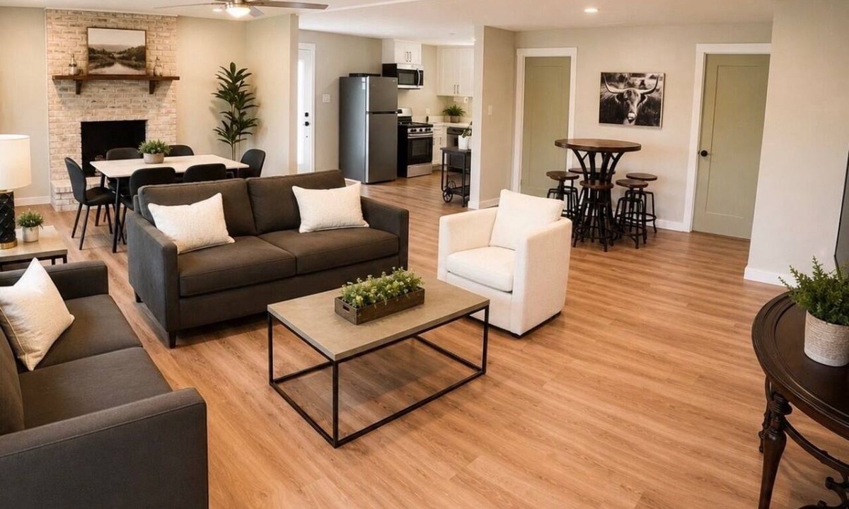 Cedar Hill House | Retreat On The Hill